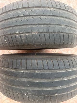 Michelin Pilot Sport 4 SUV - 245/50R19