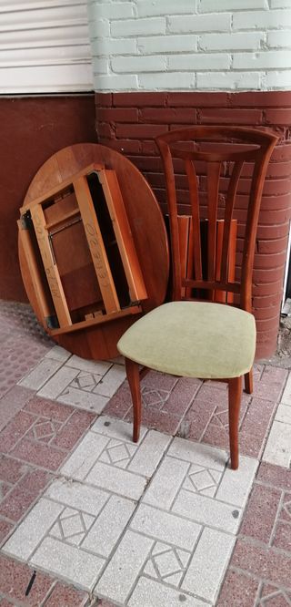Mesa redonda + 4 sillas vintage