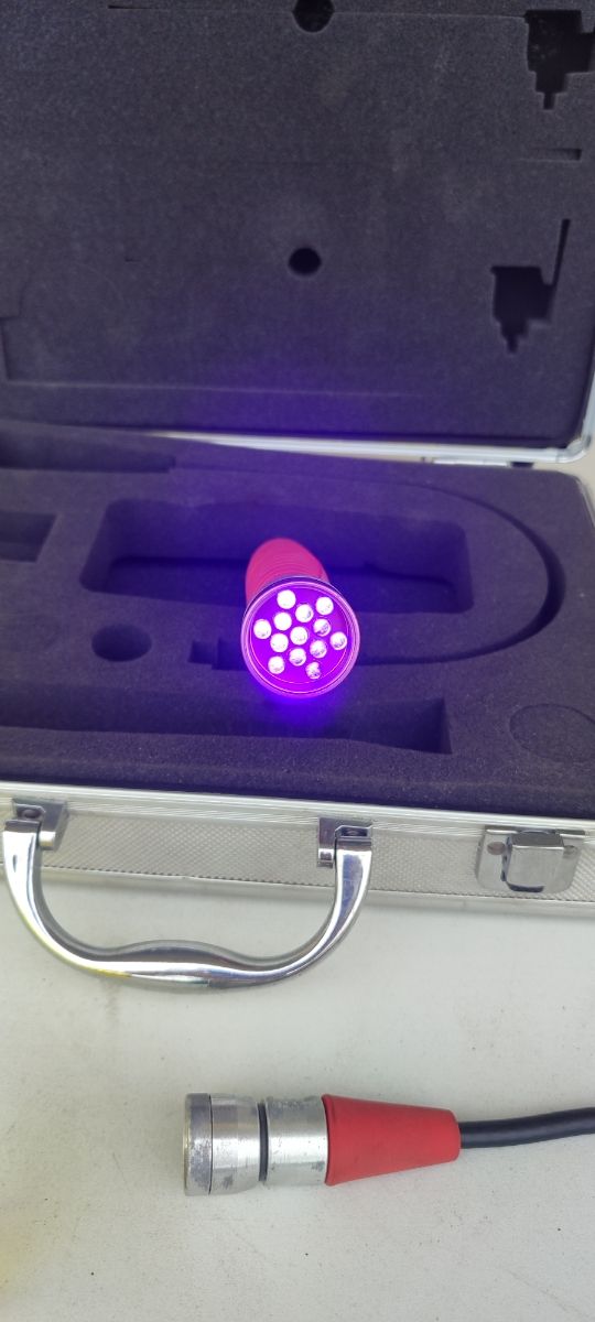 Lampada UV Cercafughe + Occhiali