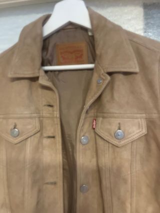 Cazadora Levis ante piel marron 
