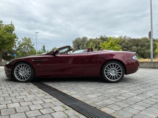 Aston Martin DB9 volante