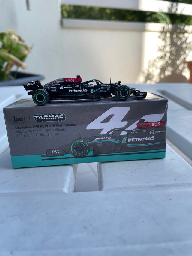 tarmac works Mercedes F1 W12 Hamilton 100 vittoria