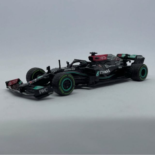 tarmac works Mercedes F1 W12 Hamilton 100 vittoria