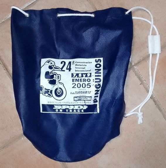 Mochila saco concentración Pingüinos 2005