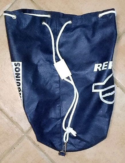 Mochila saco concentración Pingüinos 2005