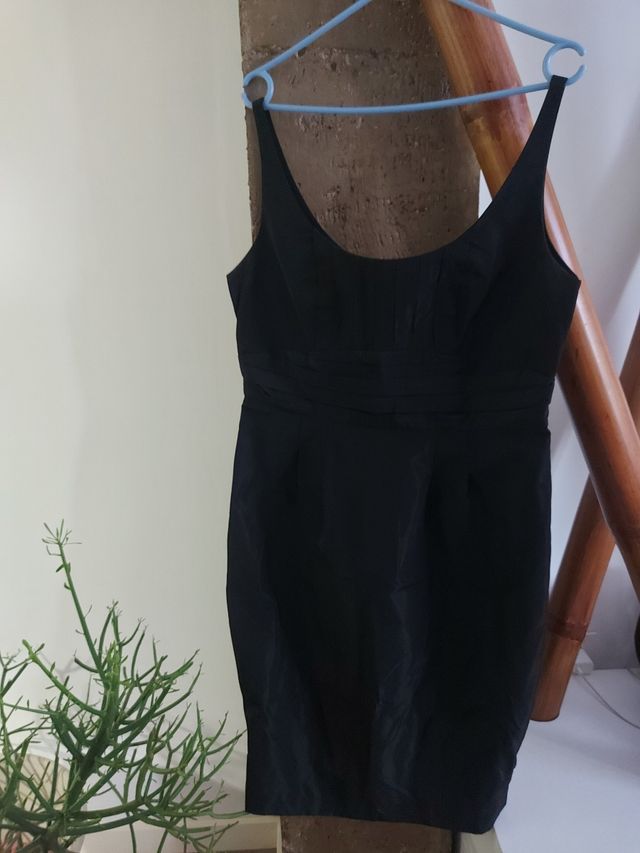 Vestido negro elegante Talla 40-42