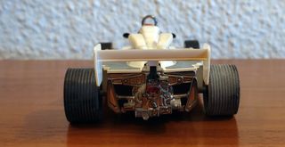 Coche Scalextric Williams FW-07