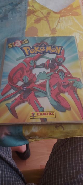 Álbum Pokémon Staks - 222 imanes