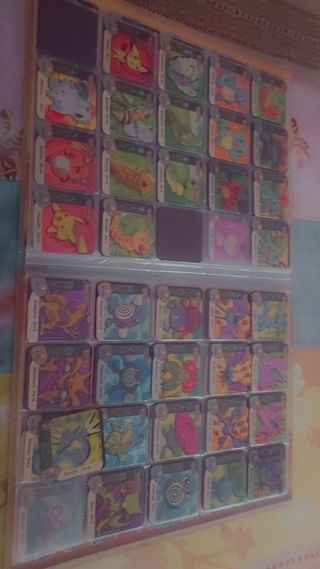 Álbum Pokémon Staks - 222 imanes
