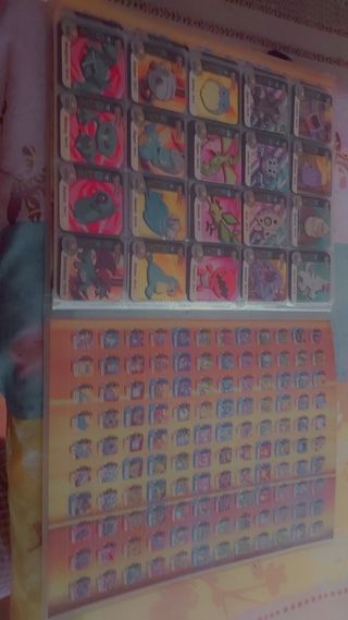 Álbum Pokémon Staks - 222 imanes