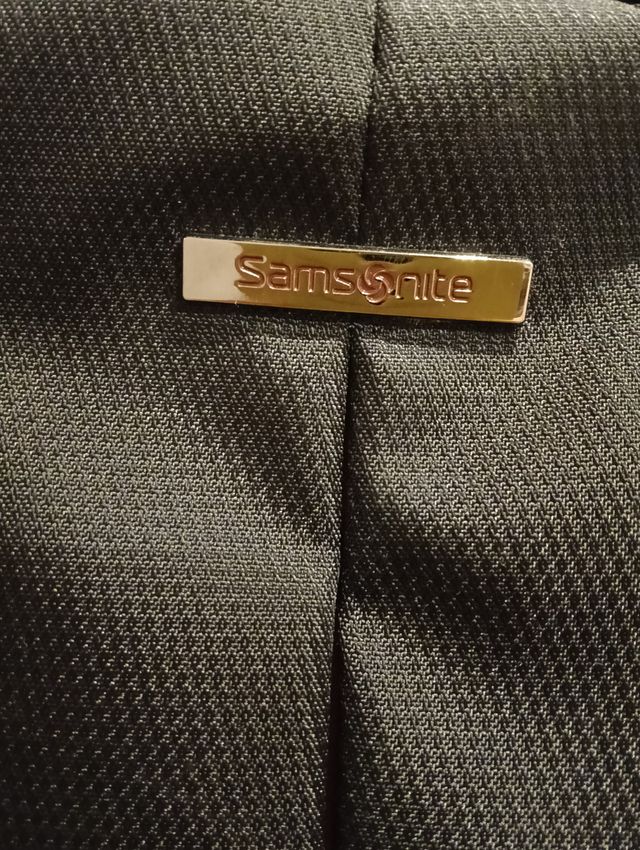Mochila Samsonite negra