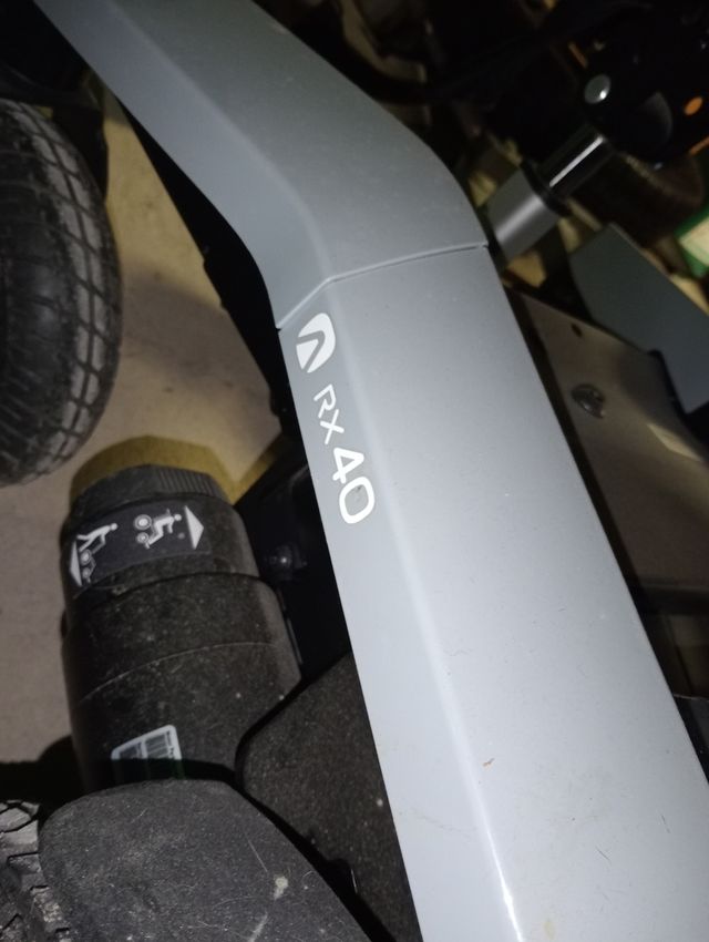 Silla ruedas eléctrica AVIVA RX40