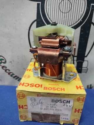Relé y motor de arranque Volvo Scania