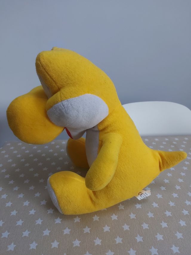 Yoshi Amarillo de Peluche