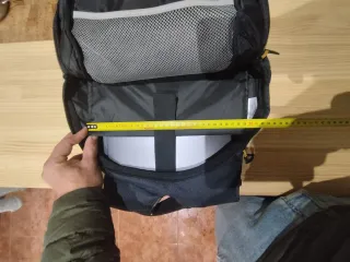 Mochila Samsonite negra y amarilla