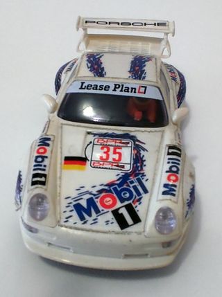 Coche Scalextric Porsche 911 GT2