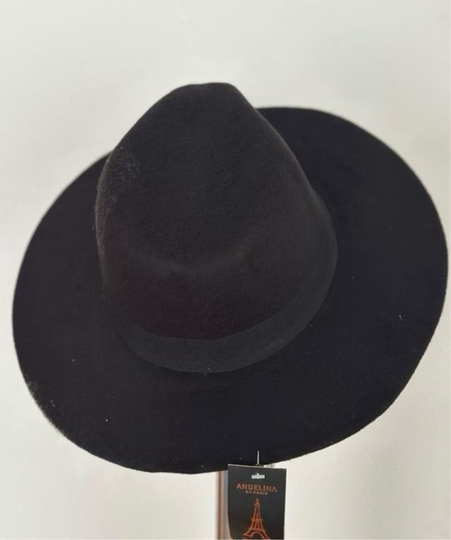 Sombrero negro