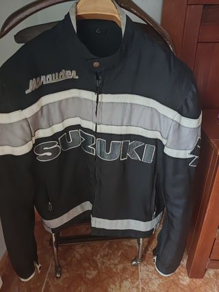 Chaqueta moto Suzuki c/protecciones