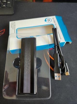 Enclosure M.2 SSD a USB