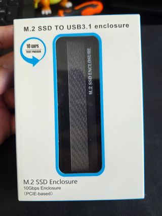 Enclosure M.2 SSD a USB