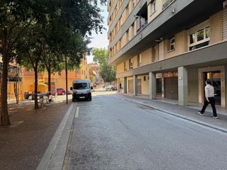 Garaje en venta en Santa Eugènia en Girona