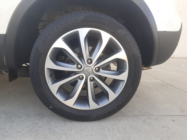 Nissan QASHQAI 1.6 dCi SS TEKNA SPORT 18 360 4x2