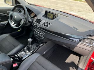 Renault Megane 1.5 dci 110cv año 2014