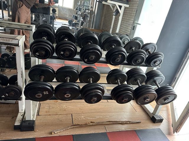 Máquinaria variada Gimnasio , maquinas,peso libre.