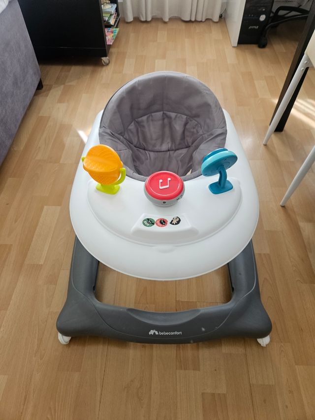 Andador Bebé Bebe Confort