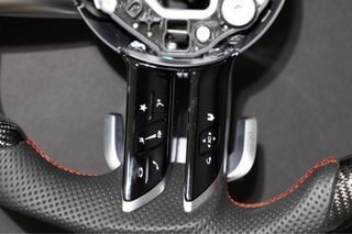 Volante Mercedes AMG Carbono con factura y garanti
