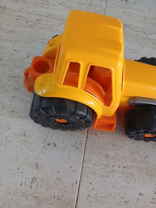 Tractor Amarillo Juguete