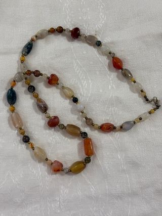 Collana multi-colore pietre dure