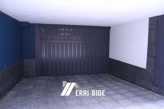 Garaje en venta en Mungia