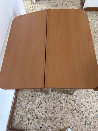 Mesa plegable + silla cocina. Metal y madera