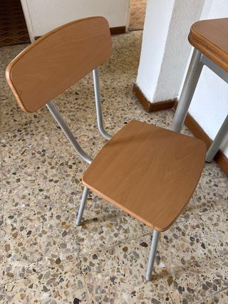 Mesa plegable + silla cocina. Metal y madera