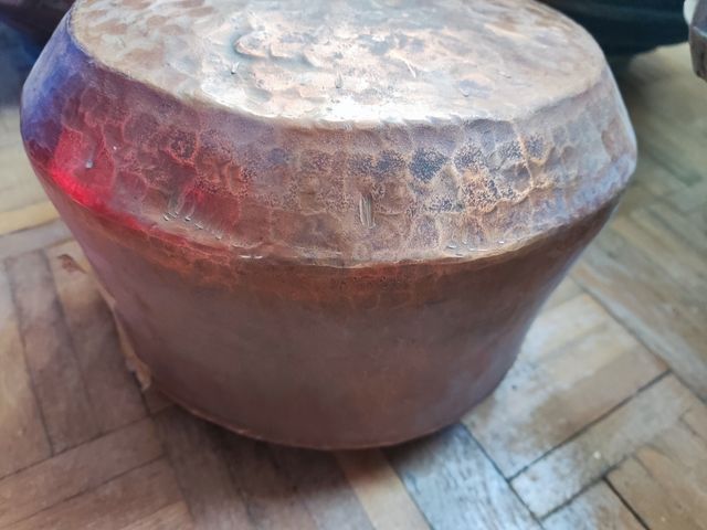 Caldero cobre antiguo con asa hierro forjado