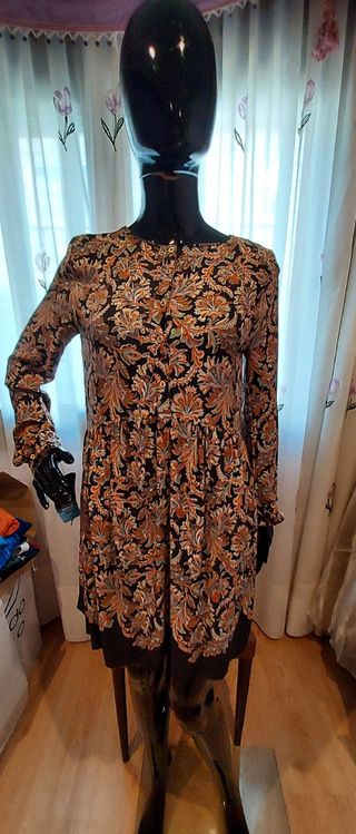 Vestido Zara estampado