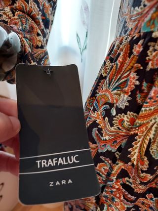 Vestido Zara estampado