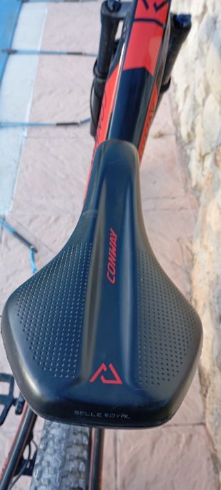 Bicicleta eléctrica montaña