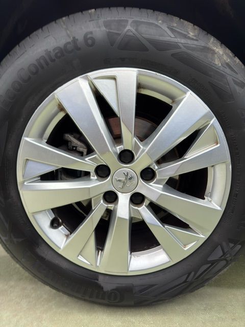 Peugeot 3008 2021