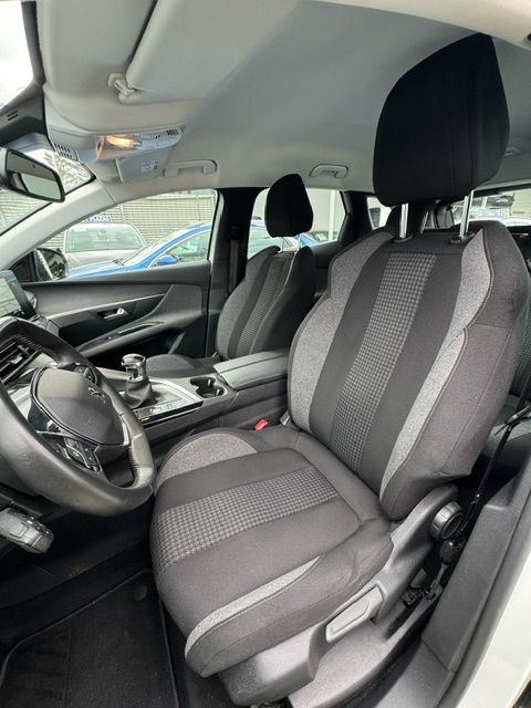 Peugeot 3008 2021
