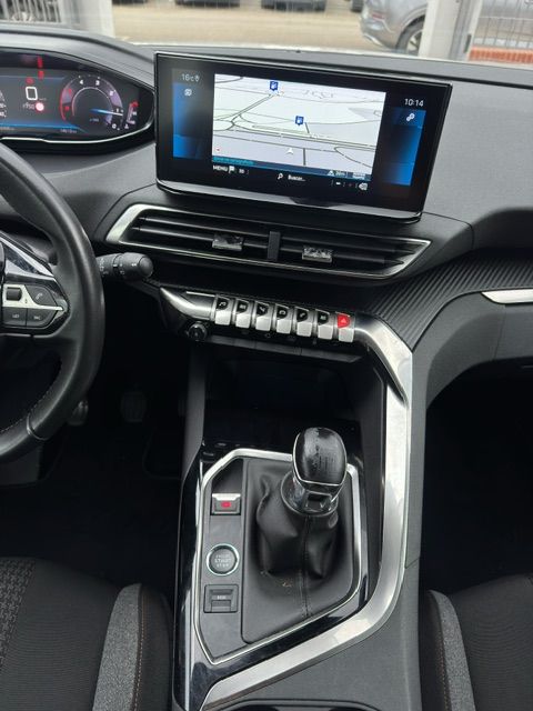 Peugeot 3008 2021