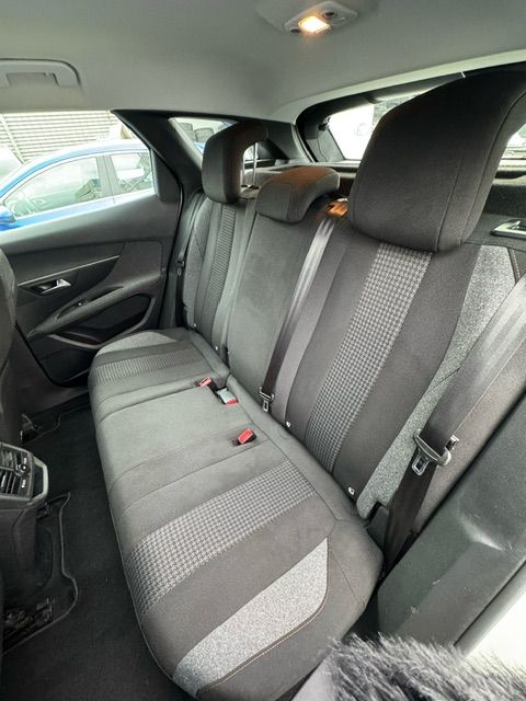 Peugeot 3008 2021