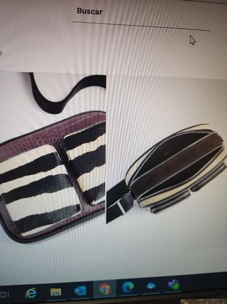 Bolso bandolera marrón y blanco