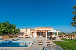 Casa adosada en alquiler en Sant Llorenç des Cardassar