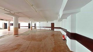 Local comercial en venta en Zona Industrial en Prat de Llobregat, El