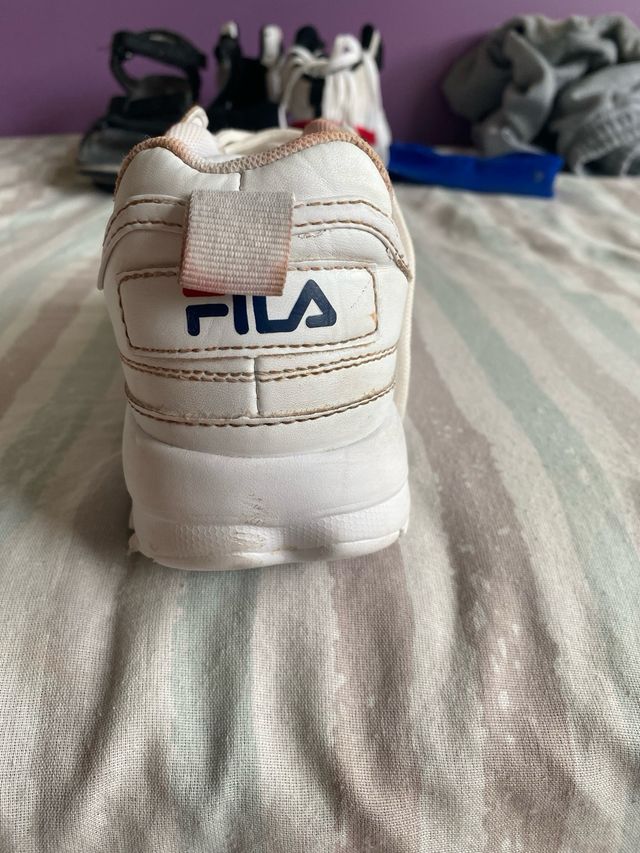 Zapatillas Fila blancas - deportivas