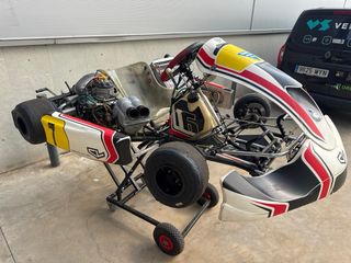 Kart kz Charles Leclerc ( birel )