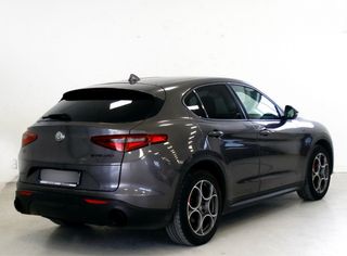 Alfa Romeo Stelvio 2019