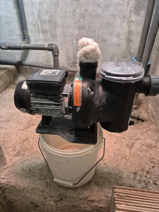 Motor piscina V.P. usado